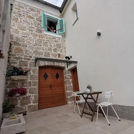 別荘 Holiday House In With Air Conditioning, Wifi, Washing Machine, Dishwasher 5016-1