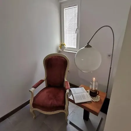 Holiday House In With Air Conditioning, Wifi, Washing Machine, Dishwasher 5016-1 * 파코스탄